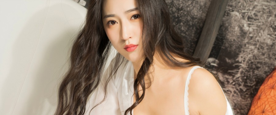 你们家的火鸡面够变态辣么？火鸡面怎么吃一包多少钱？